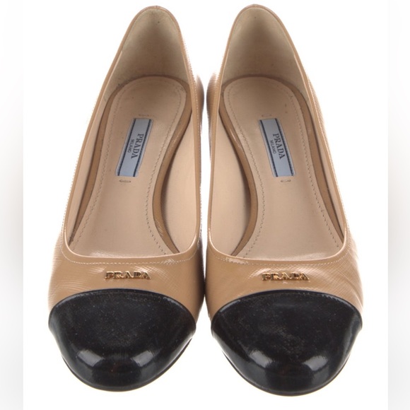 Prada heels - Picture 3 of 4